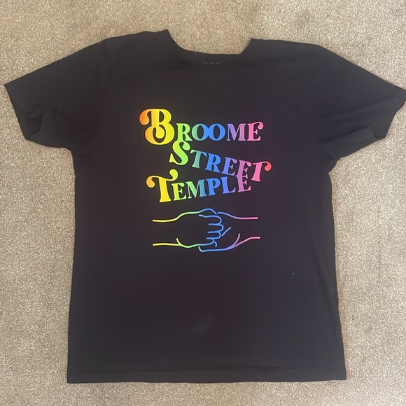 Coldplay concert merchandise! T shirt - Picture 3 of 5